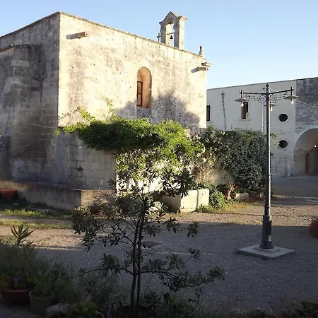 Tenuta Litta - Masseria Lizza *